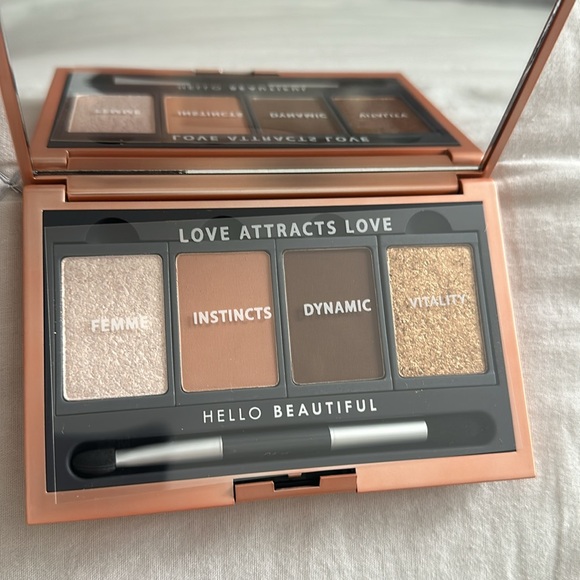 Chella La Vie Neutral Palette - Picture 3 of 6